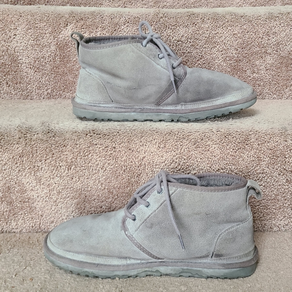 UGG Sz 11 Mens Gray Chukka Boots - Picture 4 of 17